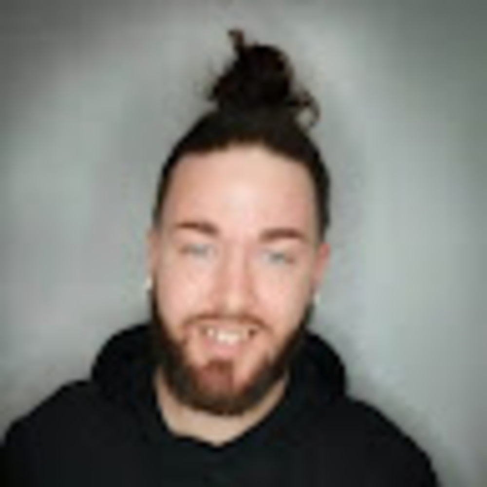 Meet your Posher, Curtis